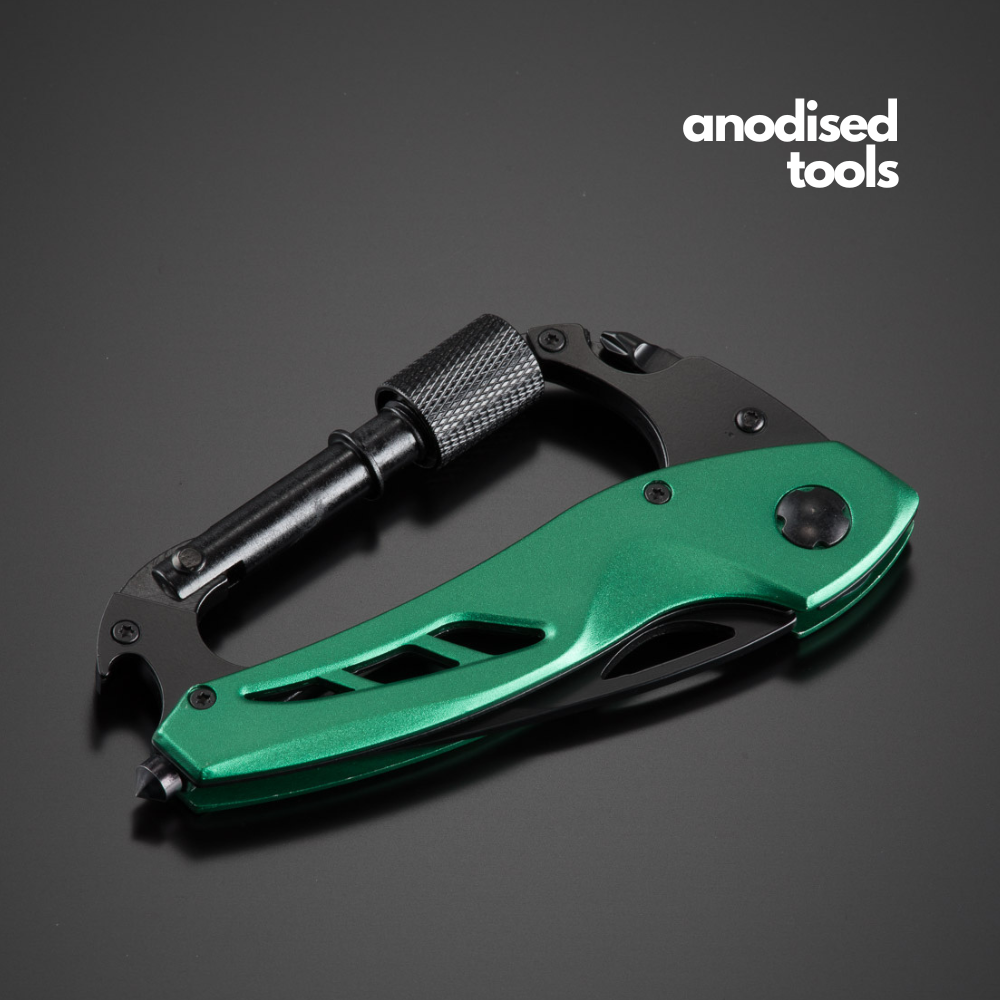 Optima folding knife with carabiner